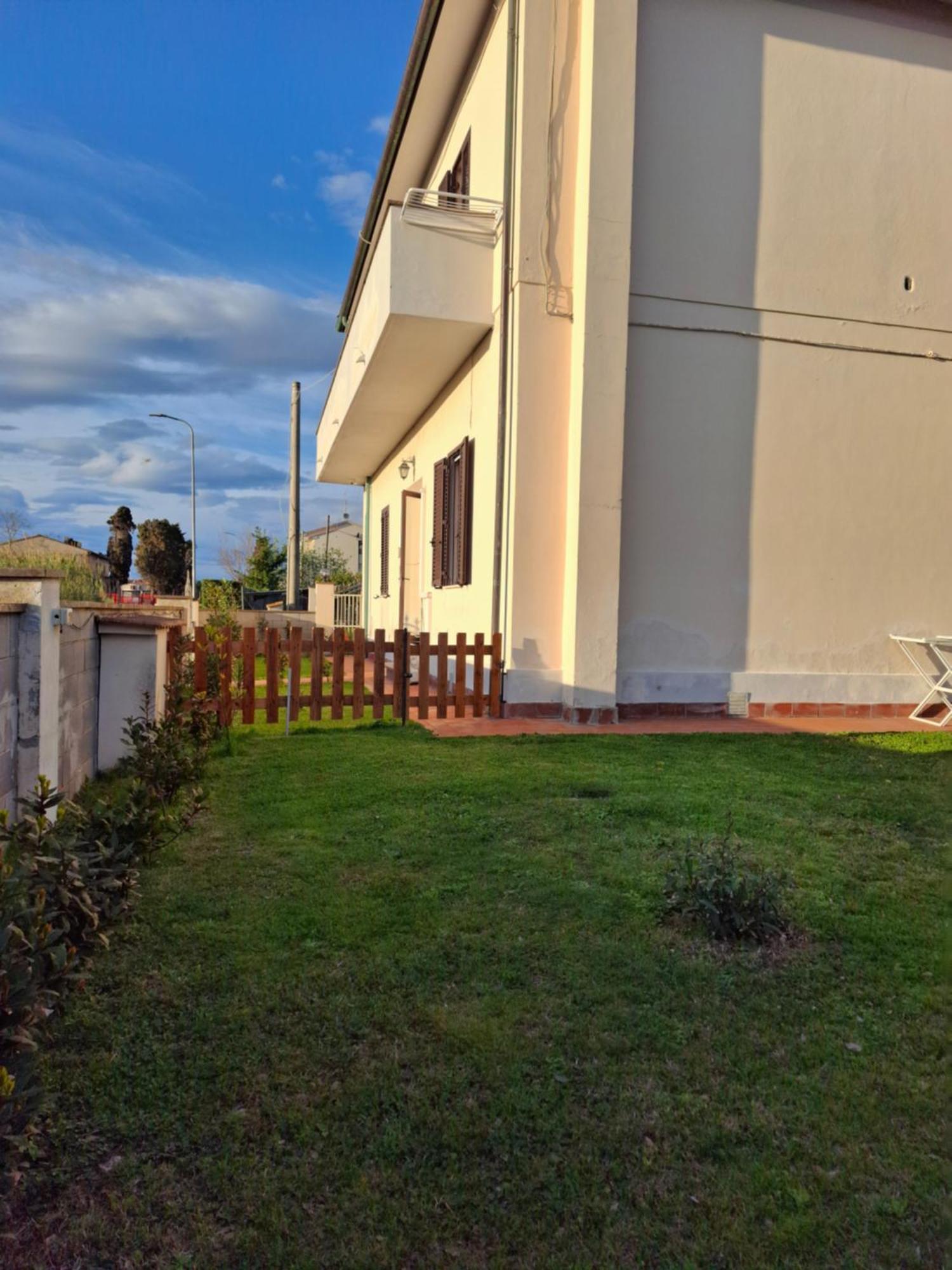 Apartamento Rosignano Marittimo Rosa Bianca Exterior foto